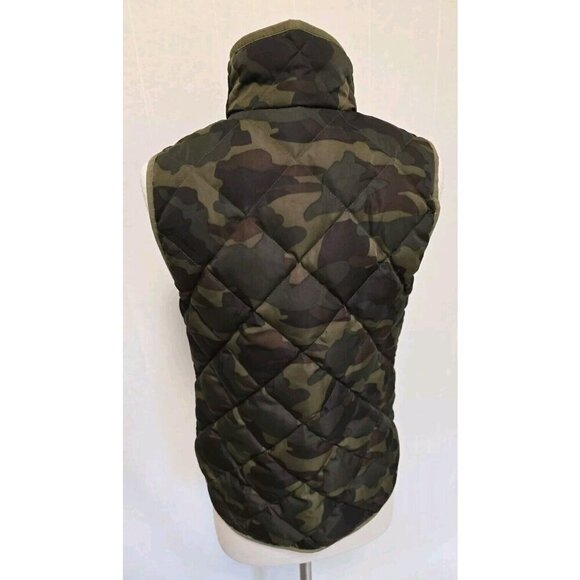 J. Crew Womens XS Green Camo Camouflage Goose Down Puffer Vest Full Zip - Picture 2 of 8